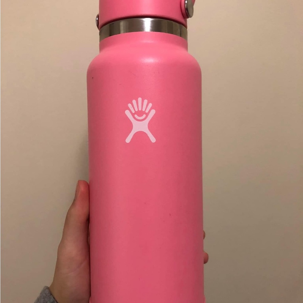 Pink HydroFlask water bottle
